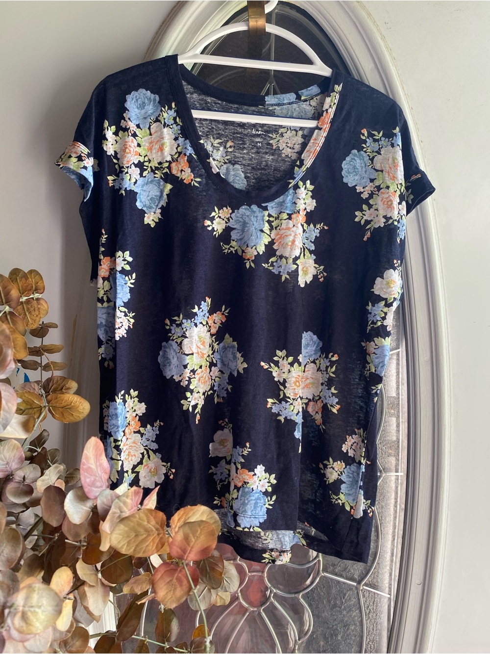 NWOT LOFT Linen Tee - Floral + Navy Sz M